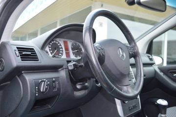 Mercedes-Benz A 150  Avantgarde AHKLamelleSHPDCAlu 17
