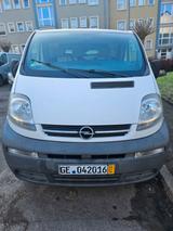 Opel Vivaro - gebrauchte Opel Vivaro aus dem Jahr 2005