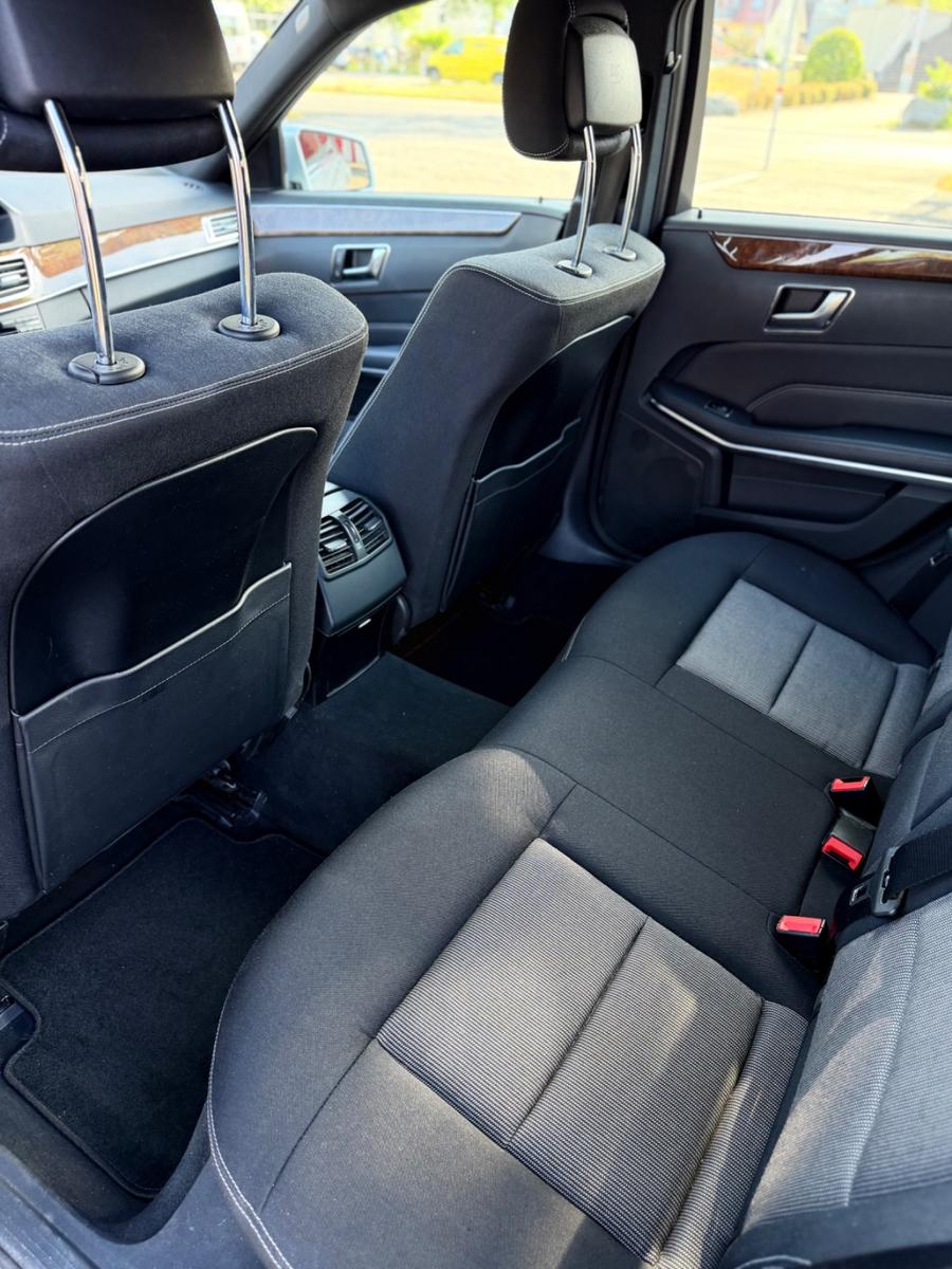 Mercedes-Benz E 220 BlueTEC T Automatik