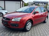 Ford Focus Lim. Fun X *Klima*Automatik*Tüv Neu* - Ford Focus aus 2007 mit Benzin-Antrieb: Limousine