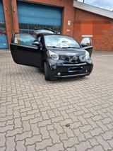 Toyota IQ, 72000 KM - Toyota IQ aus 2010