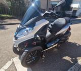 Piaggio MP3 300 HPE Sport  - Offers