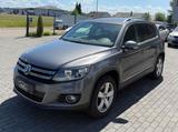 Volkswagen Tiguan Sport & Style 4Motion /AHK/PDC/TEMP/NAVI/ - gebrauchte VW Tiguan aus dem Jahr 2012