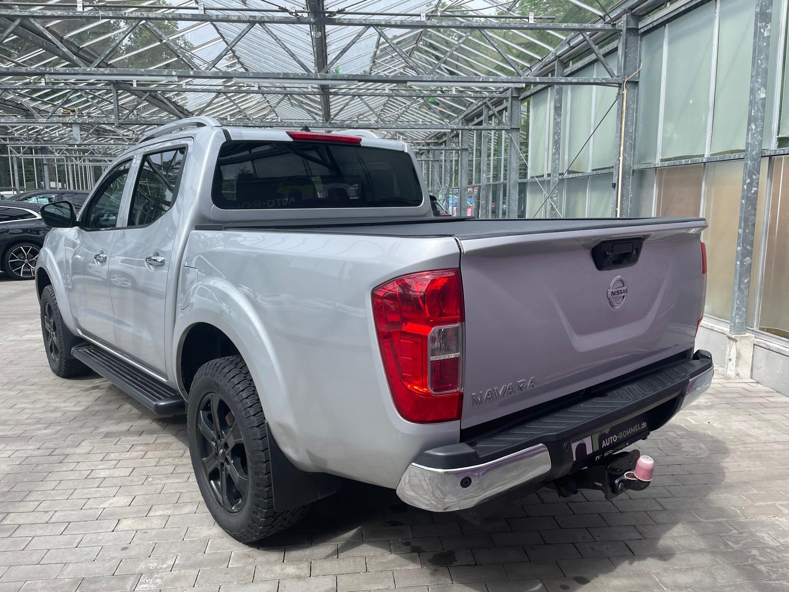 Nissan Navara 2.3 dCi DoubleCab Tekna 4x4 AHK Rollo LED