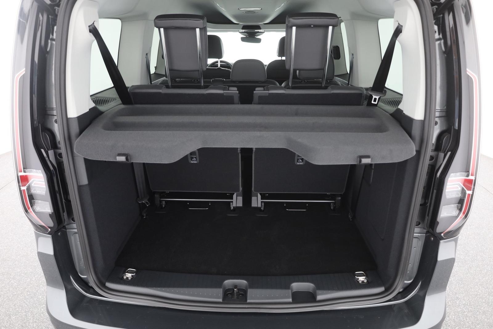Volkswagen Caddy Maxi 1.5 TSI DSG LED AHK 7-Sitzer