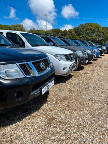 Nissan Navara 2.5 dCi 190CV 4 porte Double Cab X