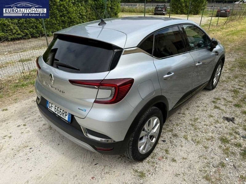 Renault Captur Plug-in Hybrid E-Tech 160 CV Inte imagem 3