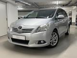 Toyota Verso 1.8 Executive Automatik 7-Sitzer - Toyota Verso mit Benzin-Antrieb: Kleinbus, Automatik, 1.8