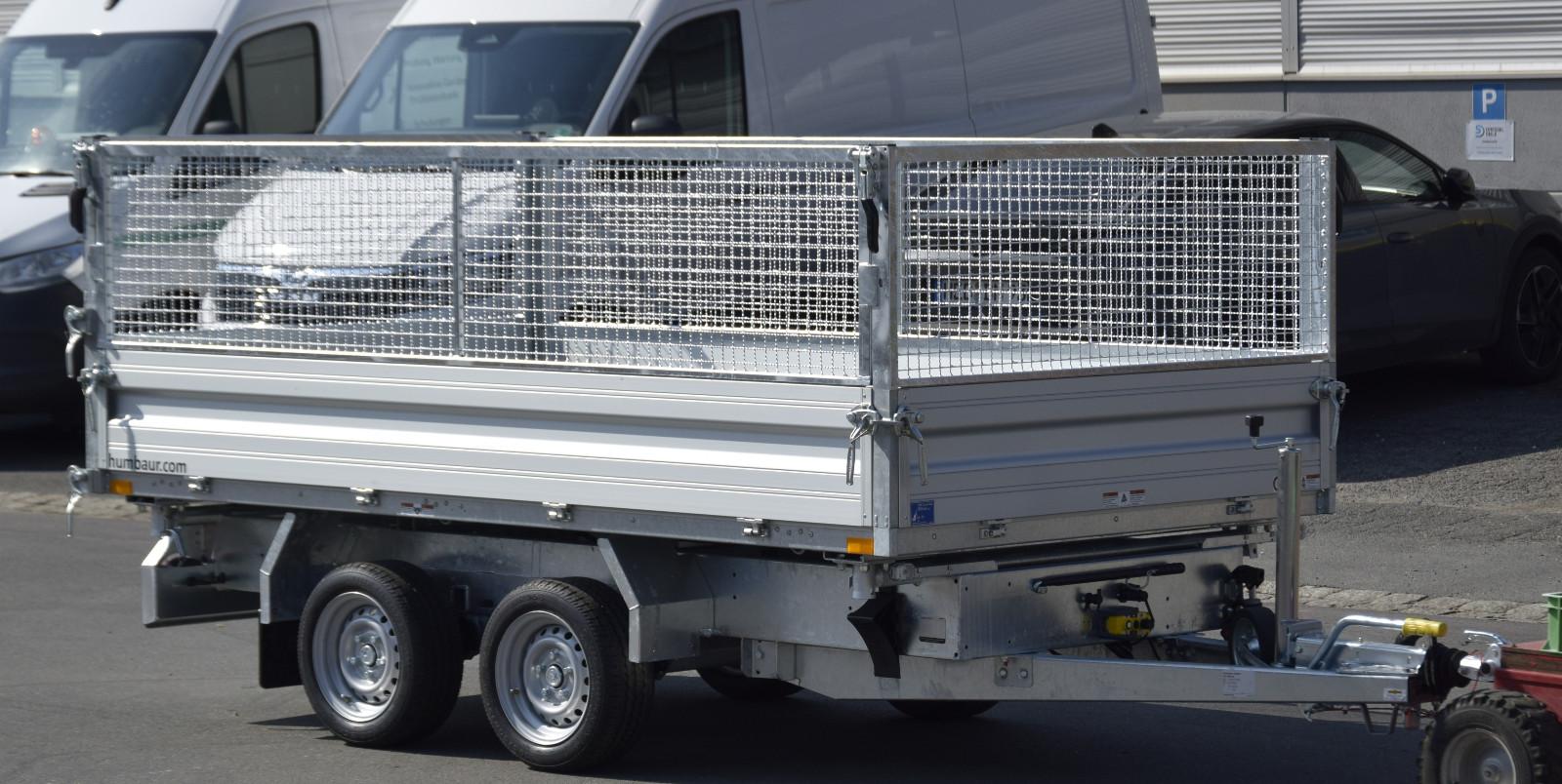 Humbaur HTK 3000.31 mit Stahlgitteraufsatz, E-Pumpe