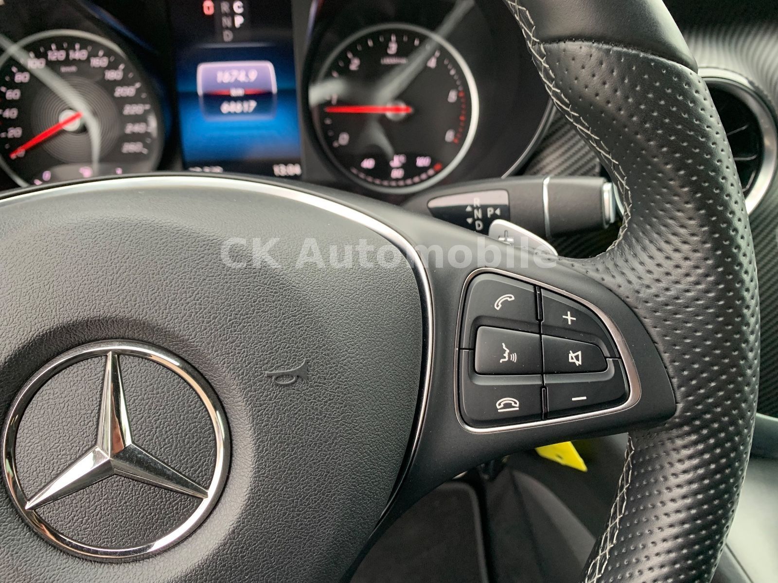 Fahrzeugabbildung Mercedes-Benz V 300d 4Matic Avantgarde Edition/AMG/Pano/360°