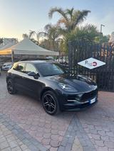 Porsche Macan 2.0 - Porsche Macan mit Benzin-Antrieb: Kombi, Automatik