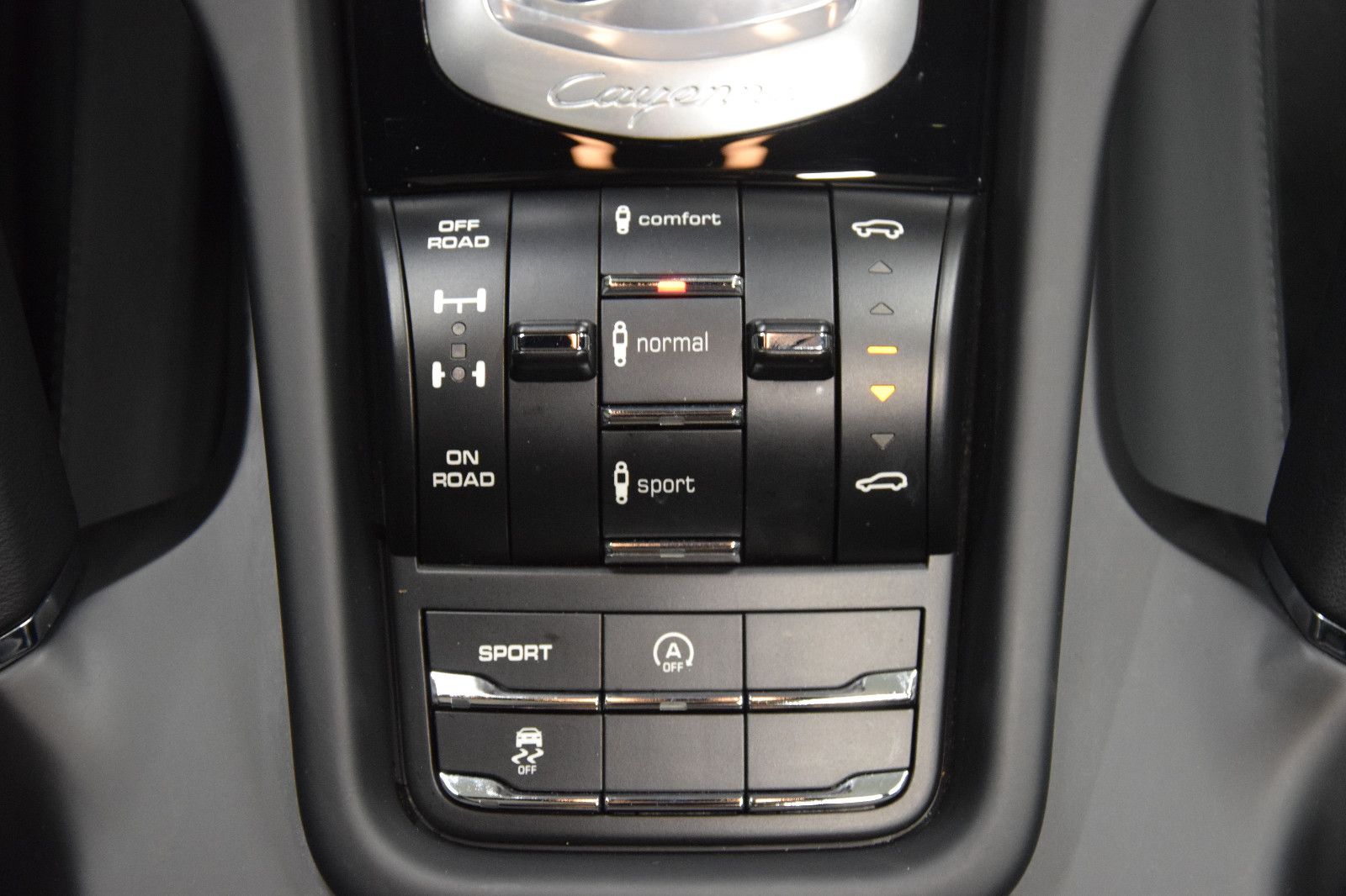 Fahrzeugabbildung Porsche Cayenne S V8 Diesel Leder Pano Bose Kamera 21"
