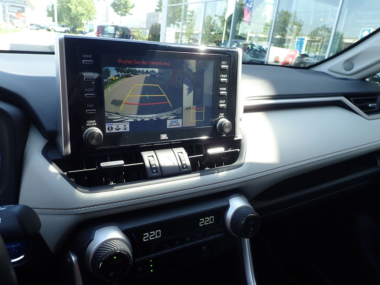 Fahrzeugabbildung Toyota RAV 4 Hybrid 4x2 Lounge LEDER BEIGE