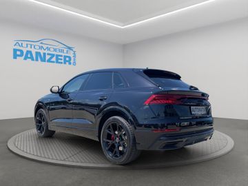 Audi Q8 - 5