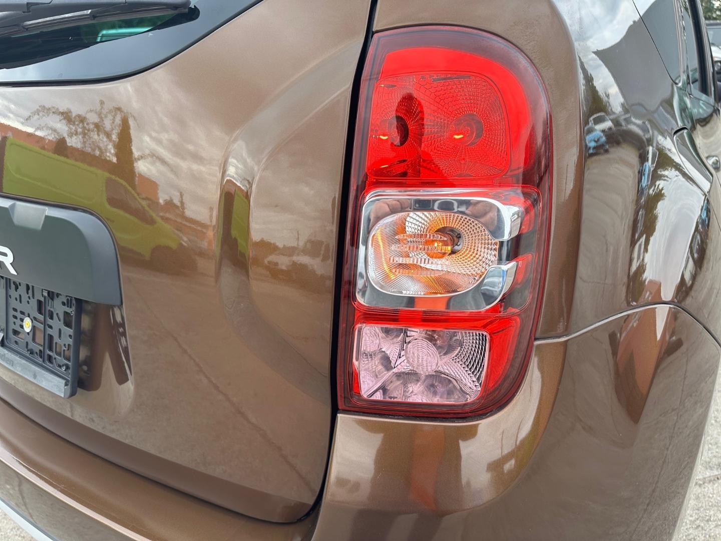 Dacia Duster I Prestige 4x2 1,2 Ltr.-92 kW 16V TCE KAT