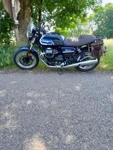 Moto Guzzi V7 Spezial - MOTO GUZZI V7 SPEZIAL