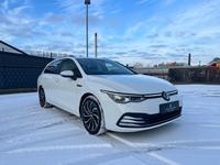 Volkswagen Golf VIII 2.0TDI Var.Style AID*LANE*SIDE*MEM*17"