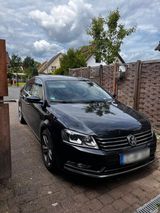 Volkswagen VW Passat Highline 160ps Benzin dsg, shz, ... - Volkswagen Passat: Ps