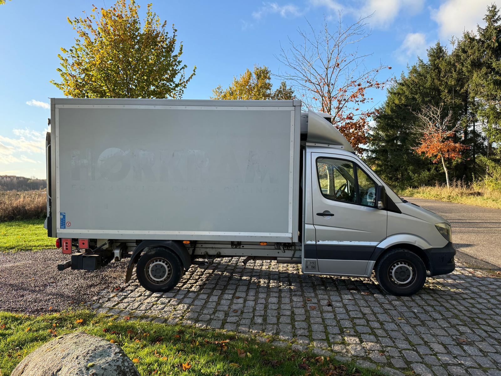 Mercedes-Benz Sprinter II 316 CDI Aut. Refigerator BOX +Lift