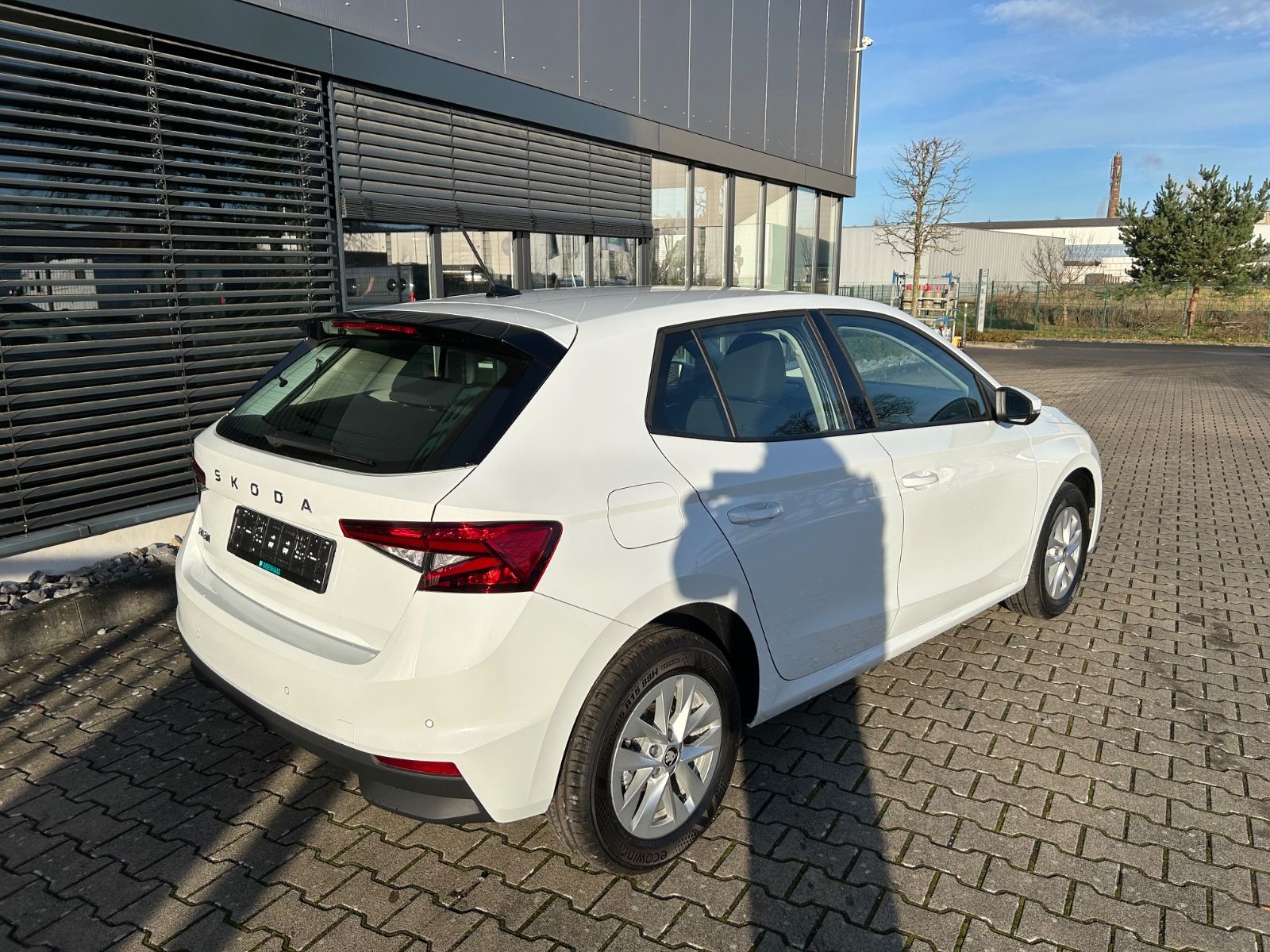 Fahrzeugabbildung SKODA Fabia Selection 1,0 TSI DSG  Klima RFK