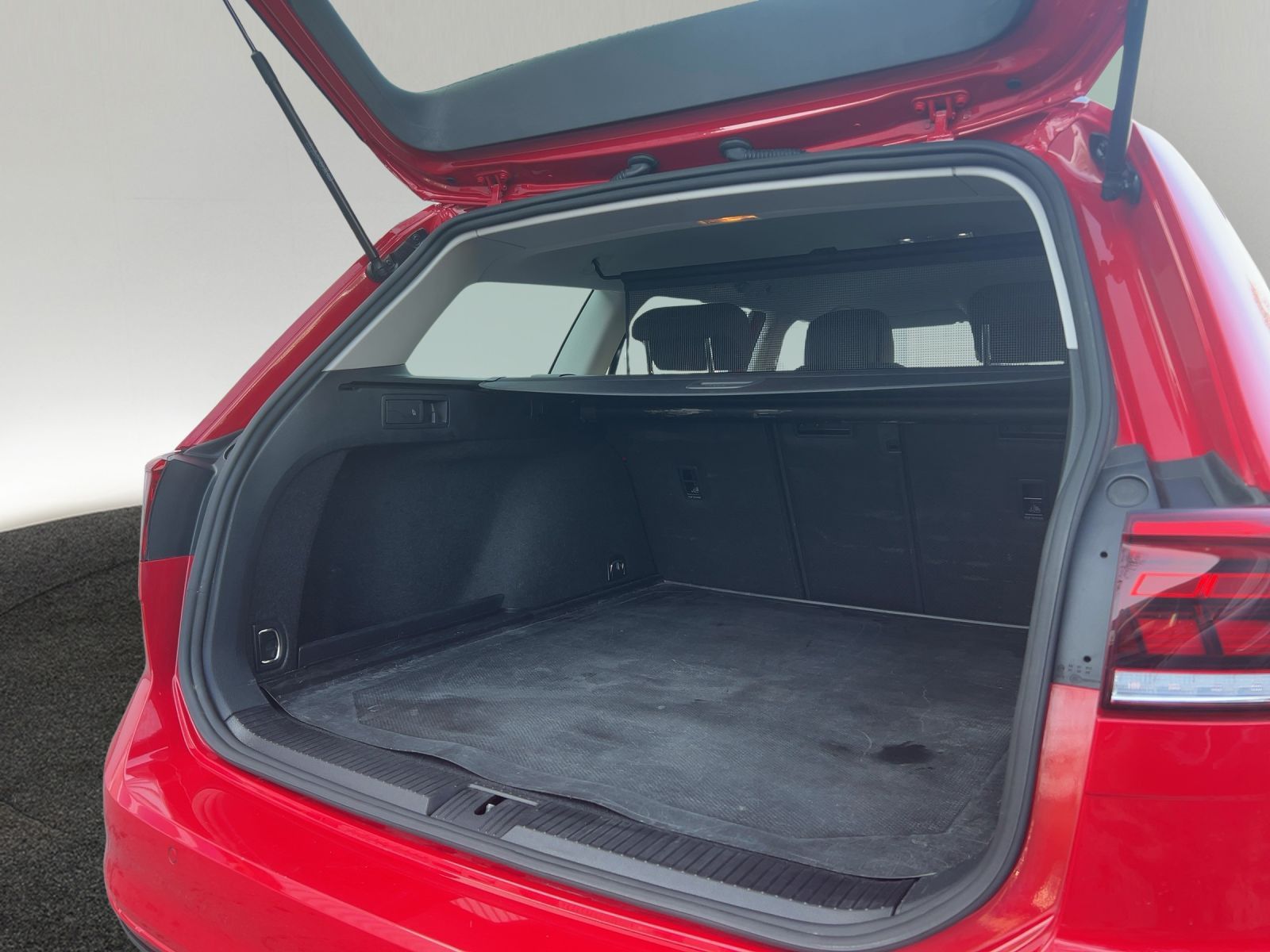 Volkswagen Passat Variant - Bild 6