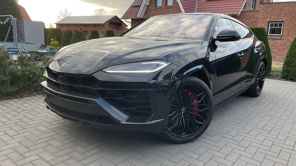 Image of Lamborghini Urus