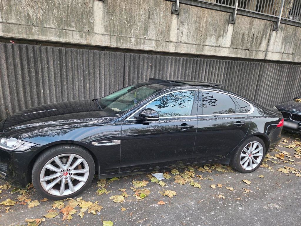 Image of Jaguar XF