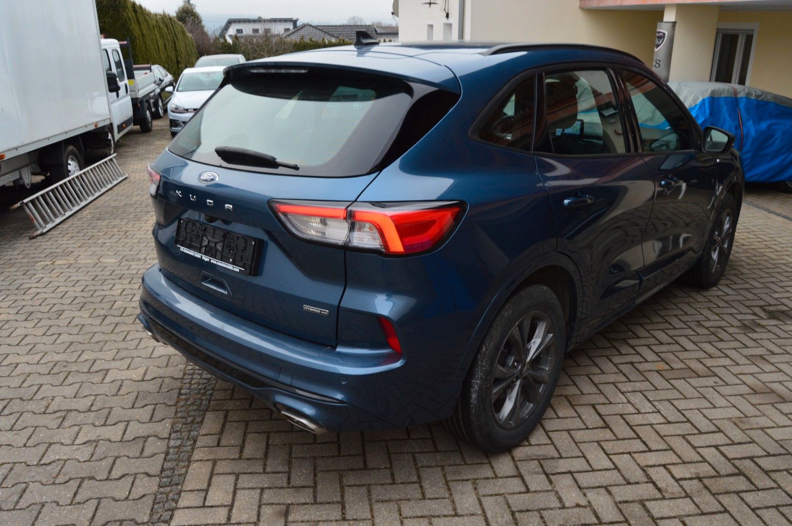 Ford Kuga Hybrid ST-Line AWD 4x4 imagem 3