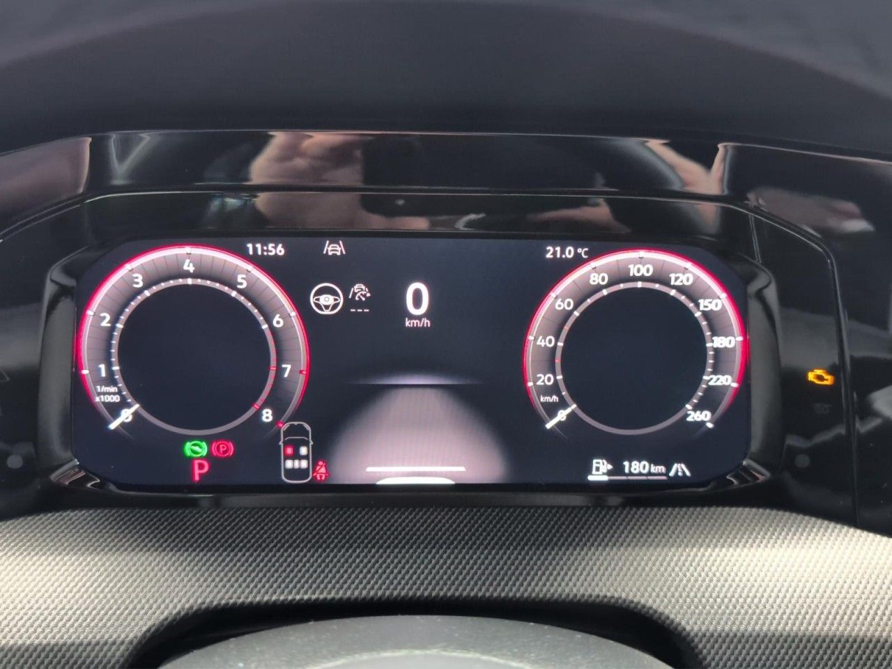 Golf Variant R-Line 1.5 eTSI DSG Klima Navi