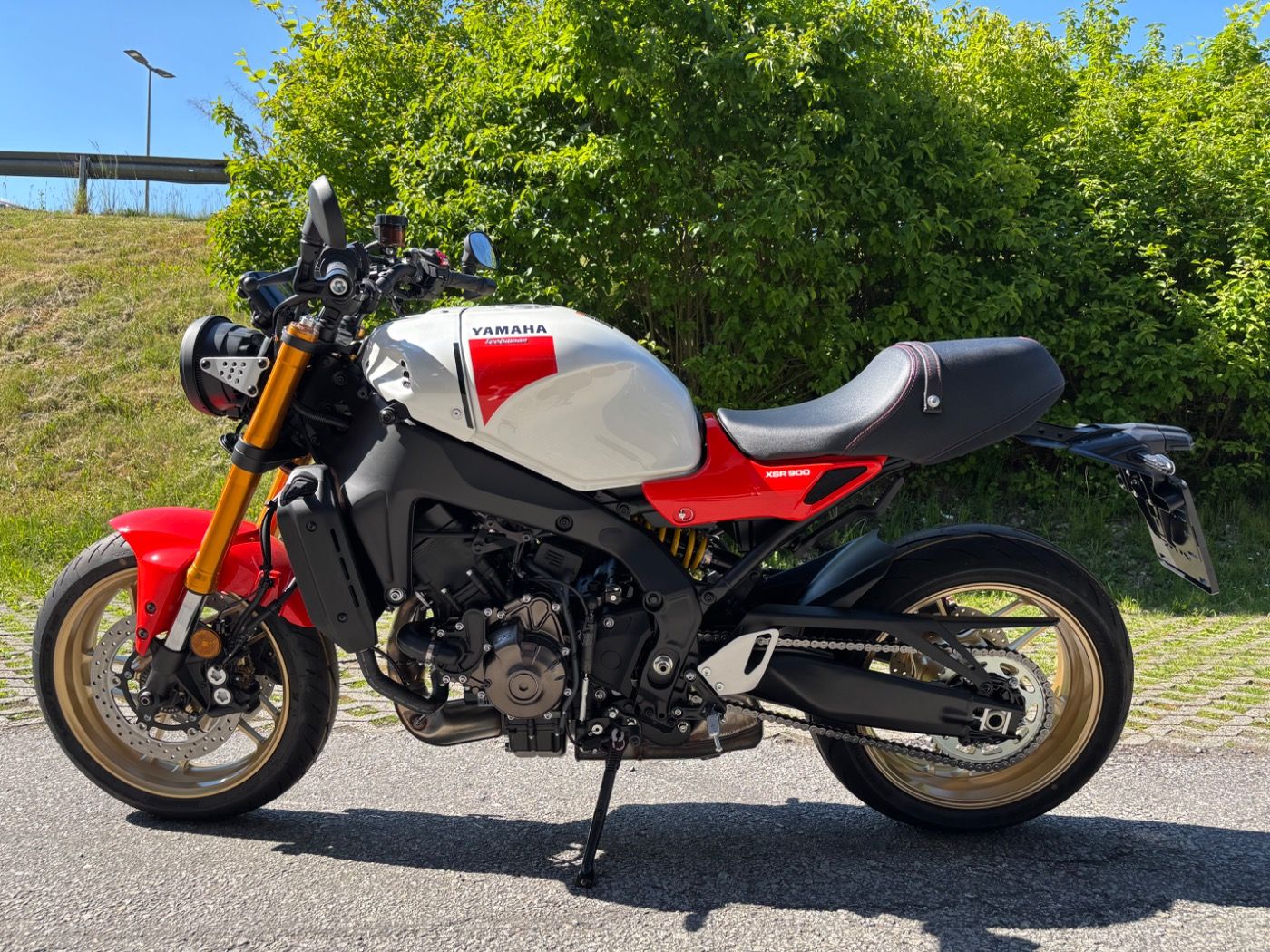 Fahrzeugabbildung Yamaha XSR 900 Modell 2024