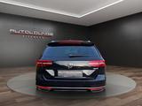 Volkswagen Passat Variant 4M R-Line Highline PANO DCC AHK - Volkswagen Passat Variant in Solingen
