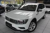 Volkswagen Tiguan Allspace/HIGHL/DSG/PANO/LEDER/ASSIST+/AHK - VW Tiguan Allspace Gebrauchtwagen in Stuttgart