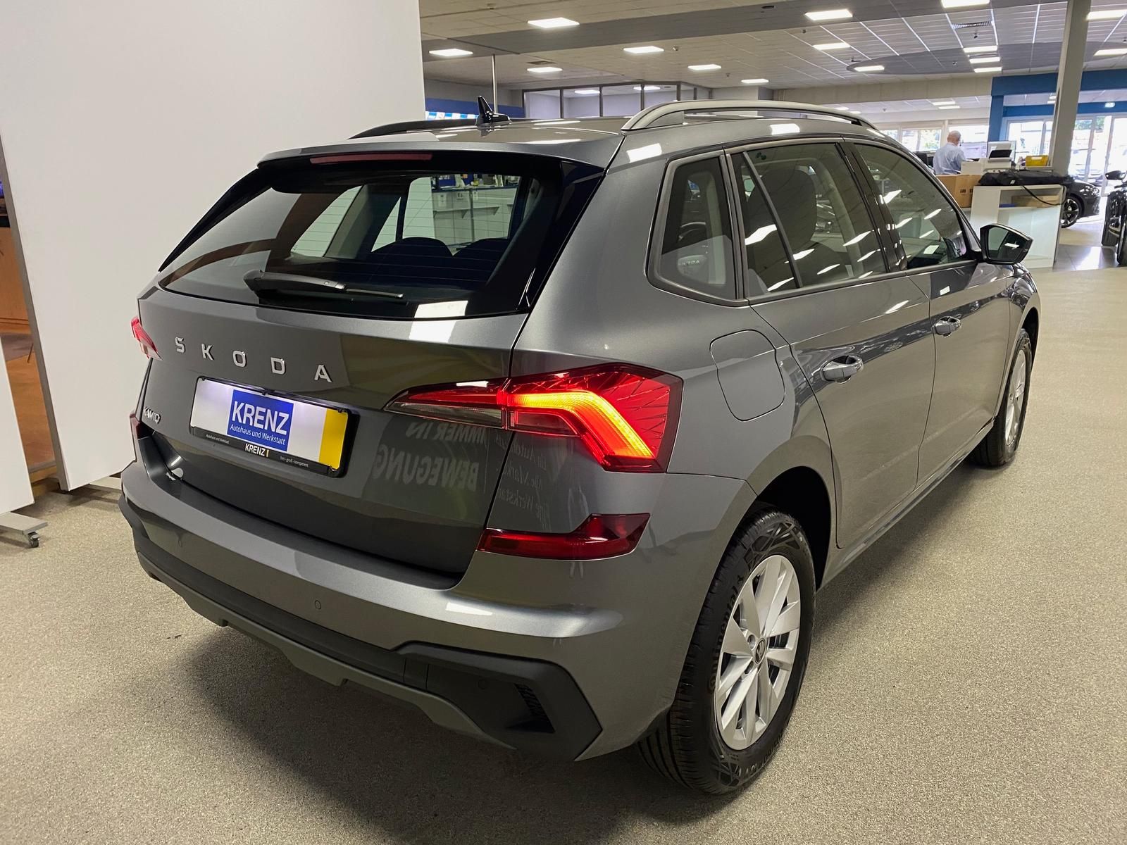 Fahrzeugabbildung SKODA Kamiq 1.0 TSI Selection AHK+APP+KLIMA+RFK+PDC+SI