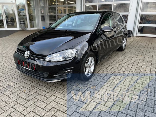 Volkswagen Golf VII Lim. 1.2TSI BMT Cup Panorama PDC Sitzhz