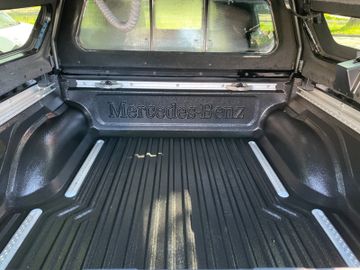 Fahrzeugabbildung Mercedes-Benz X 250d 4Matic DoKa Offroad Power*Hardtop*360°Kam