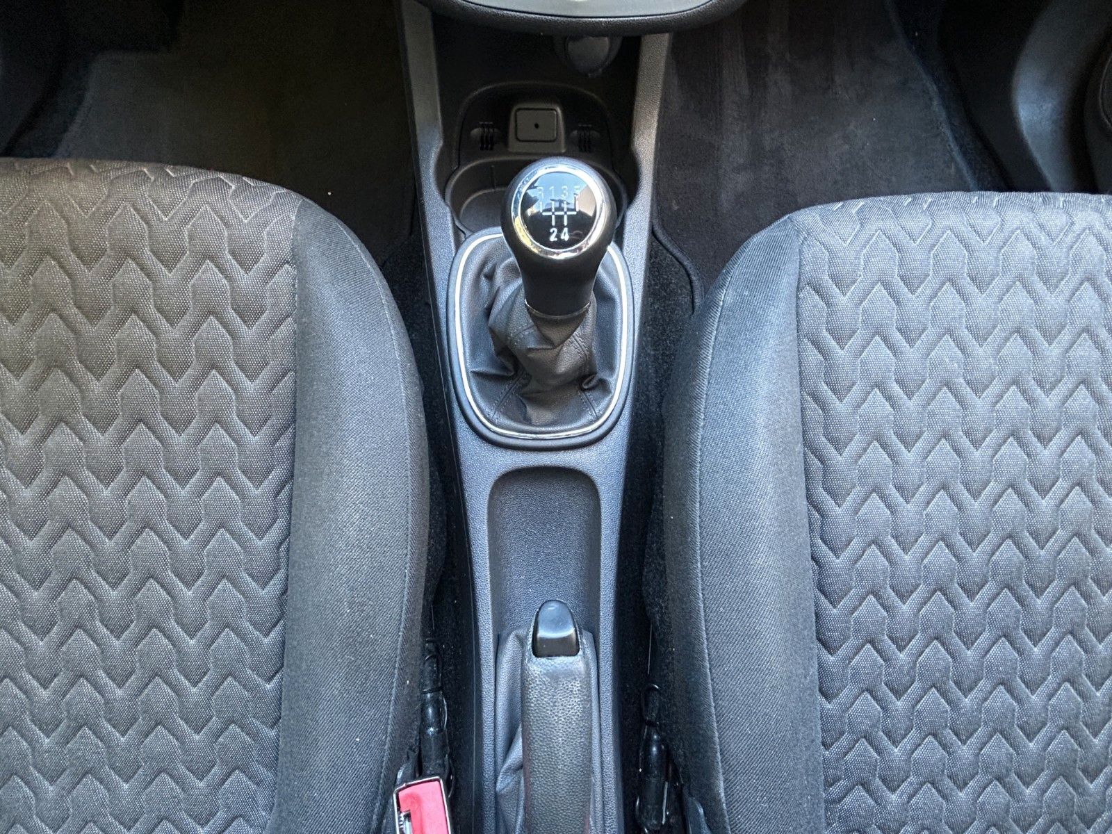 Fahrzeugabbildung Opel Corsa D Active/Top Gepflegt/2.Hand/Service Neu
