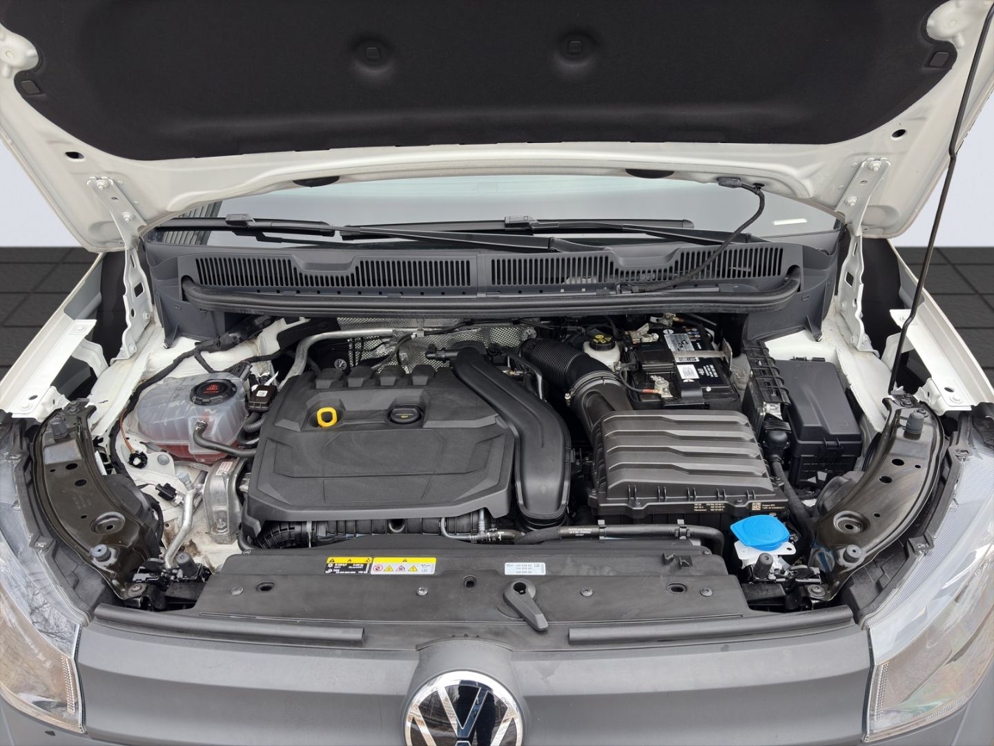 Caddy Kombi 5-Sitzer 1.5 l 85kW GJR Klimaanlage 