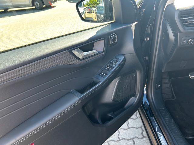 Kuga Hybrid Active*PANO*B&O*HUD*