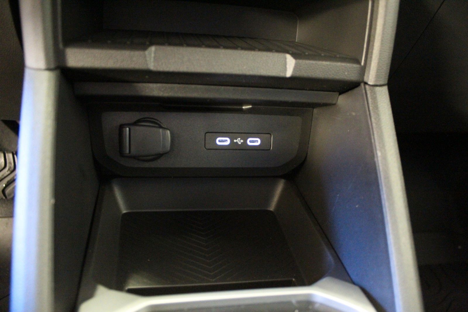 Fahrzeugabbildung Dacia Duster hybrid-G 150 4x4 Extreme  MY26
