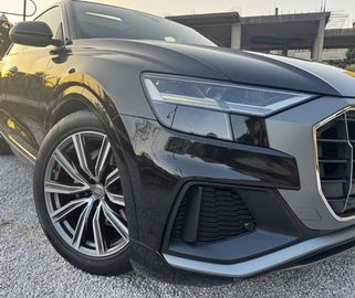 Audi Q8 - 2