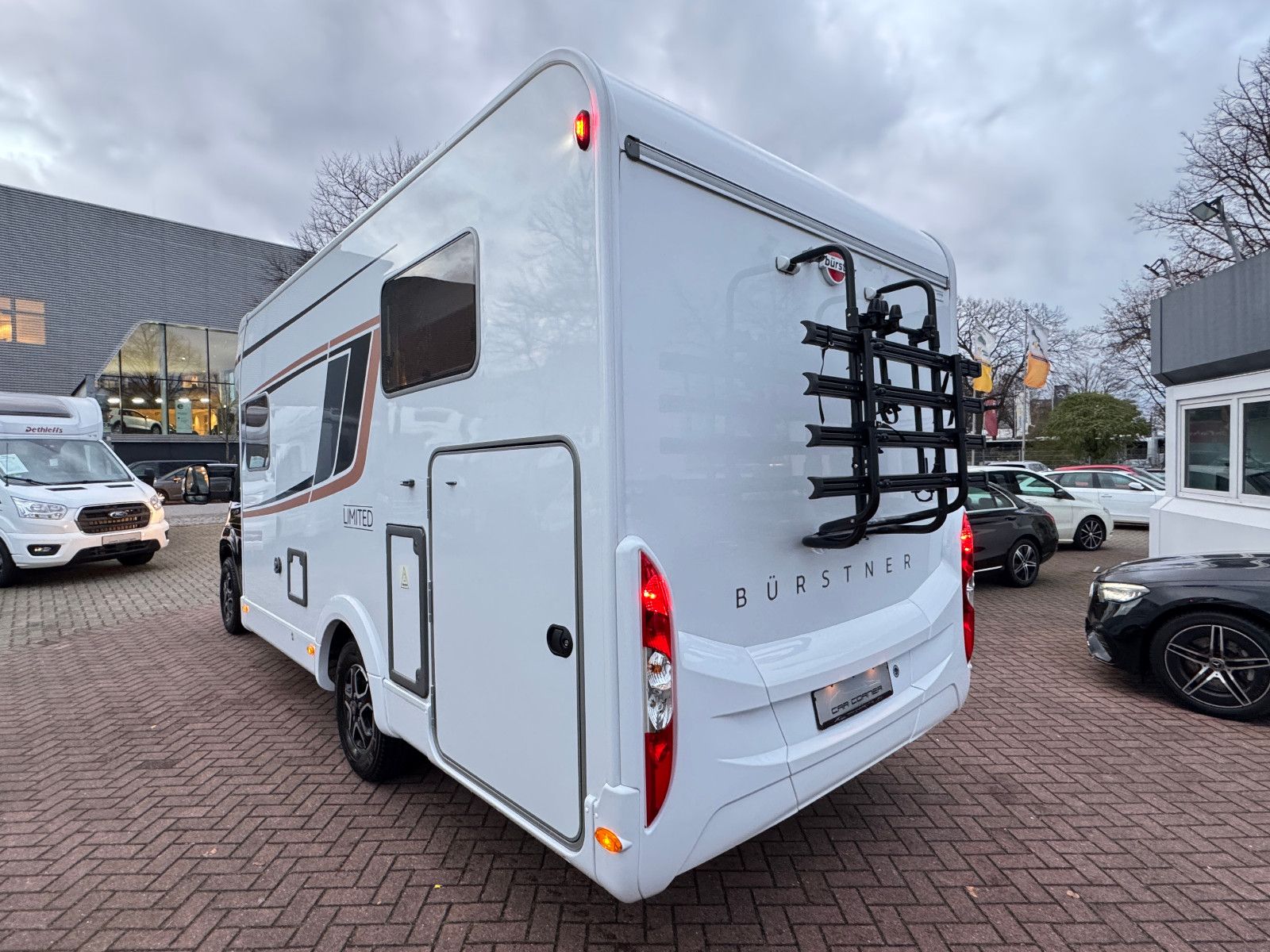 Fahrzeugabbildung Bürstner LIMITED T 690 G FIAT 9G-AUTOMATK HUBBETT SAT TV