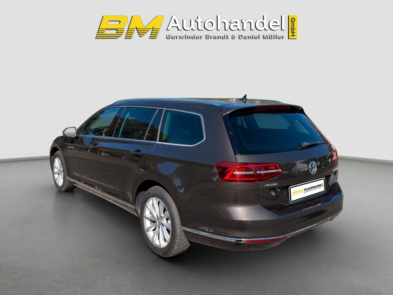 Volkswagen Passat*Kombi*Highline*Navi*Headup*LED*ACC*360*