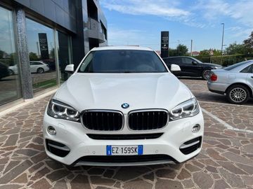 BMW X6 - 10