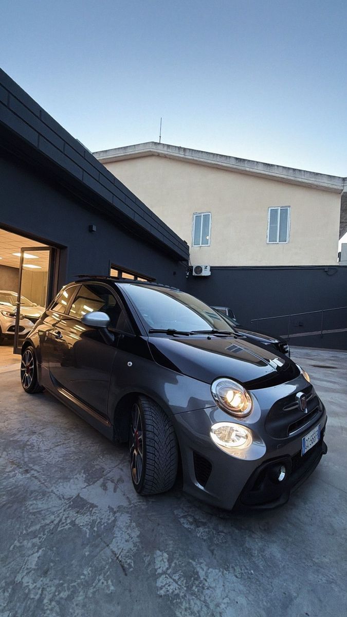 Abarth 595 C 1.4 Turbo T-Jet 165 CV Turismo