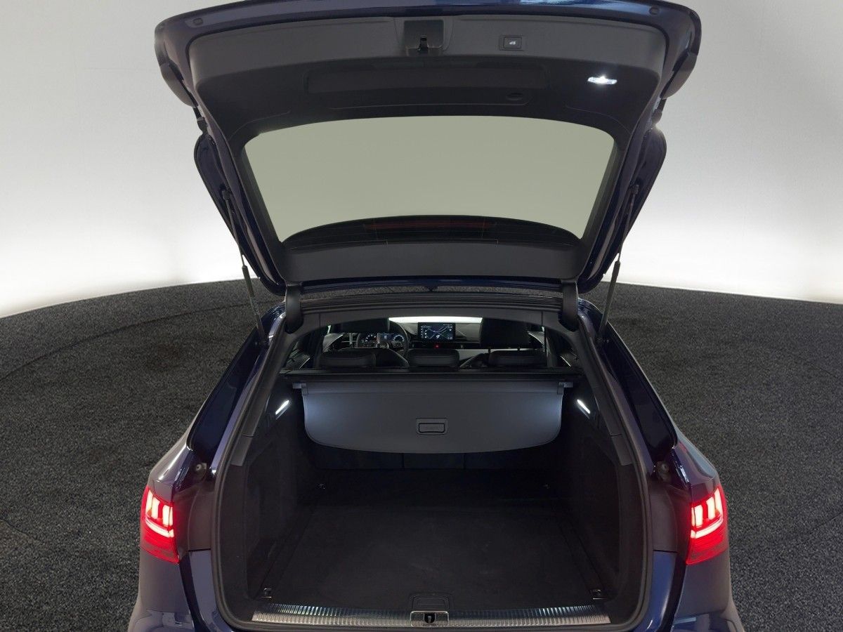 Audi A4 - Bild 9
