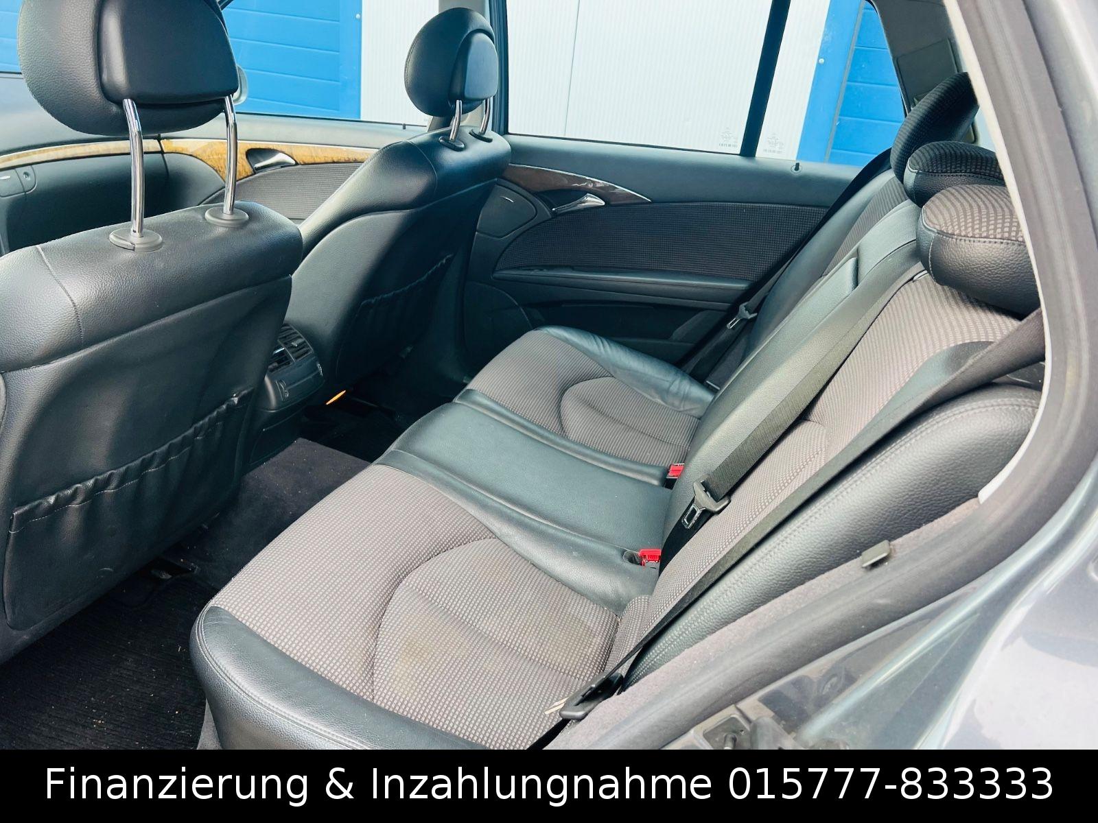 Mercedes-Benz E220 2005 — салон