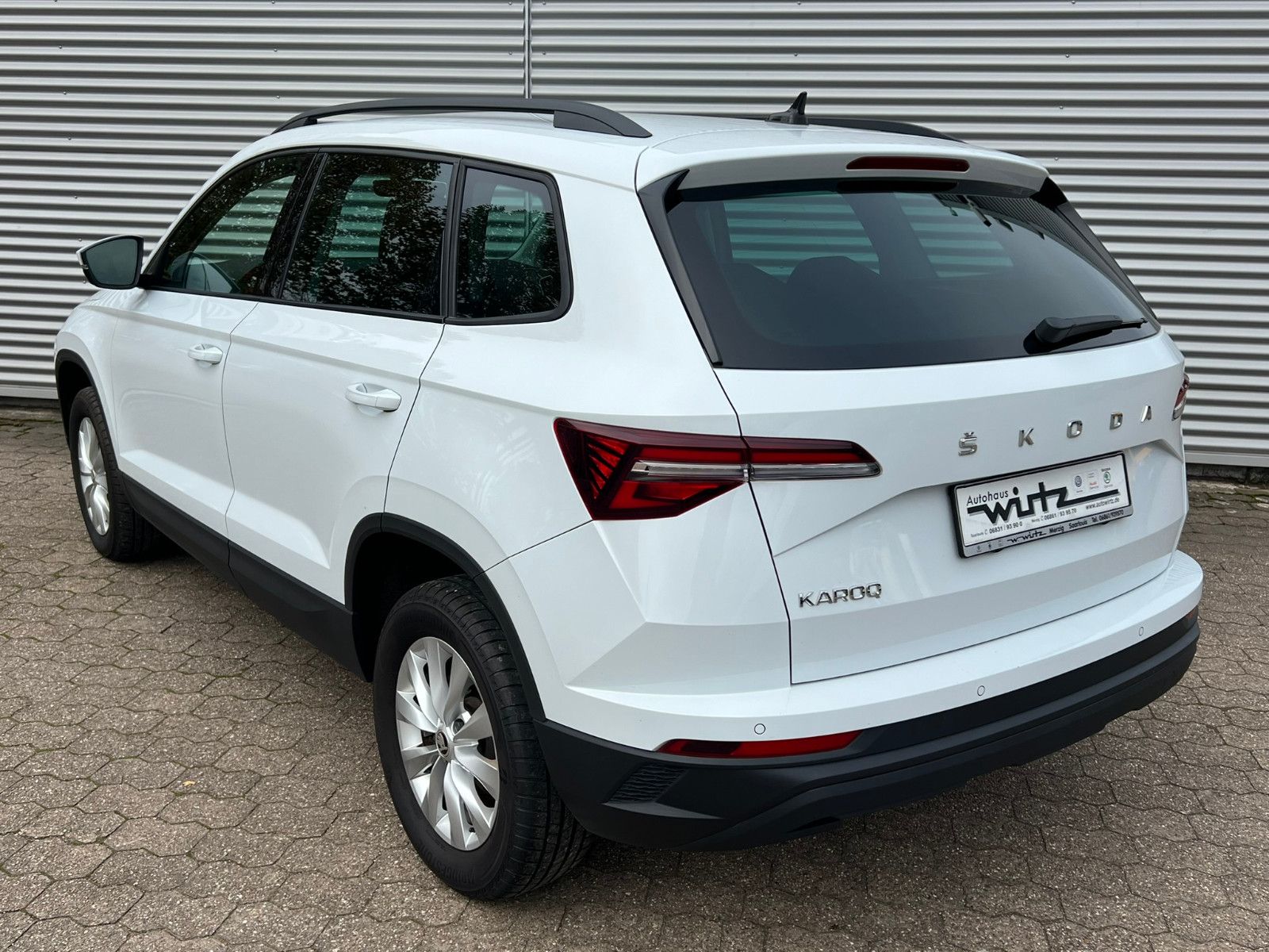 Fahrzeugabbildung SKODA Karoq 1.5 TSI Tempomat LED Smart-Link