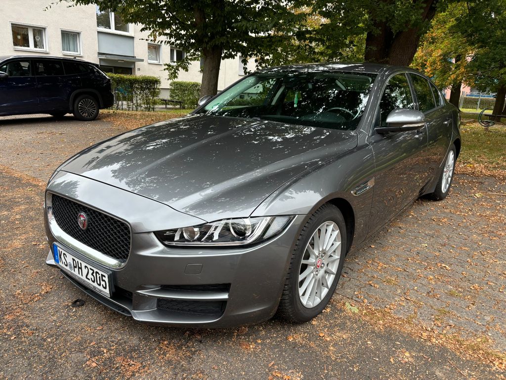 Angebot ansehen Jaguar XE