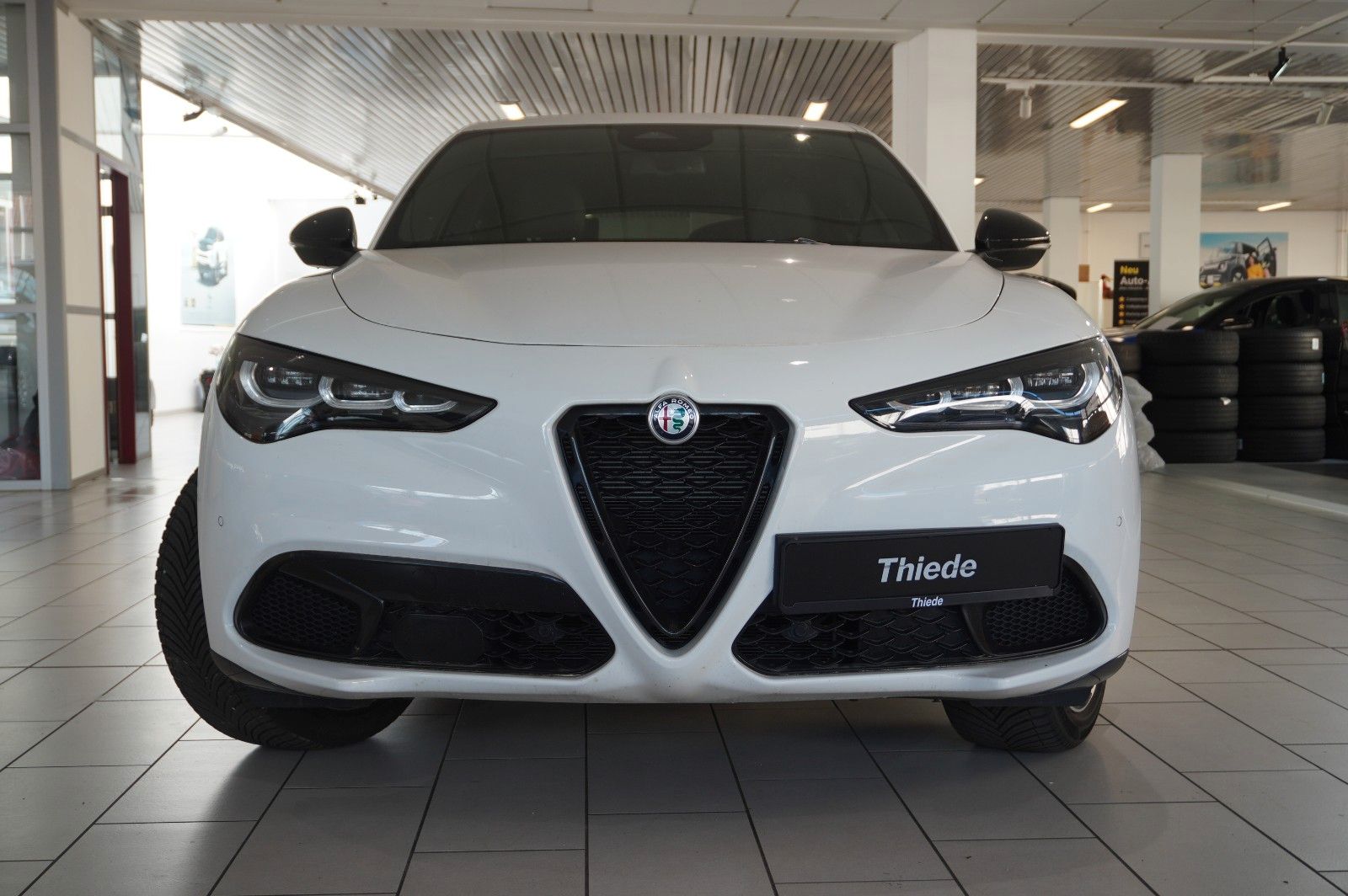 Fahrzeugabbildung Alfa Romeo Stelvio 2.2D VELOCE Q4 NAVI/LED/KAMERA/MATRIX/SH