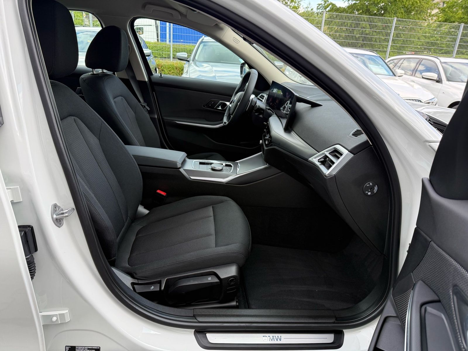 BMW 318 - Bild 10
